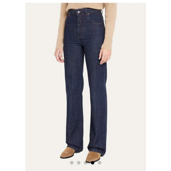 Loro Piana Lewel 22 Trousers

CashDenim® - Picture 5 of 6